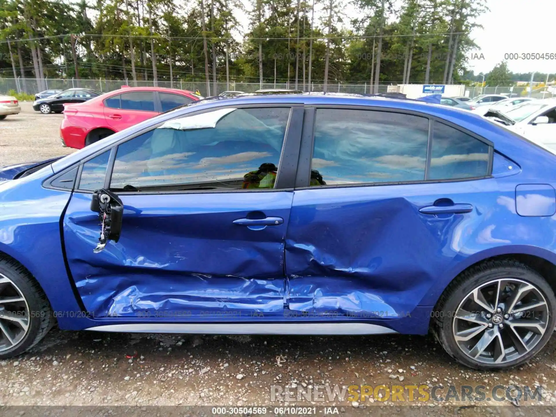 6 Photograph of a damaged car JTDT4RCE6LJ005201 TOYOTA COROLLA 2020