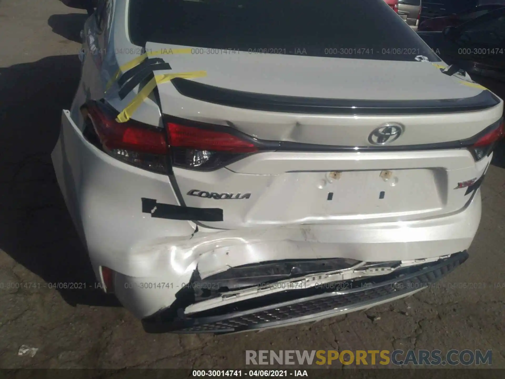 6 Photograph of a damaged car JTDT4RCE6LJ042118 TOYOTA COROLLA 2020