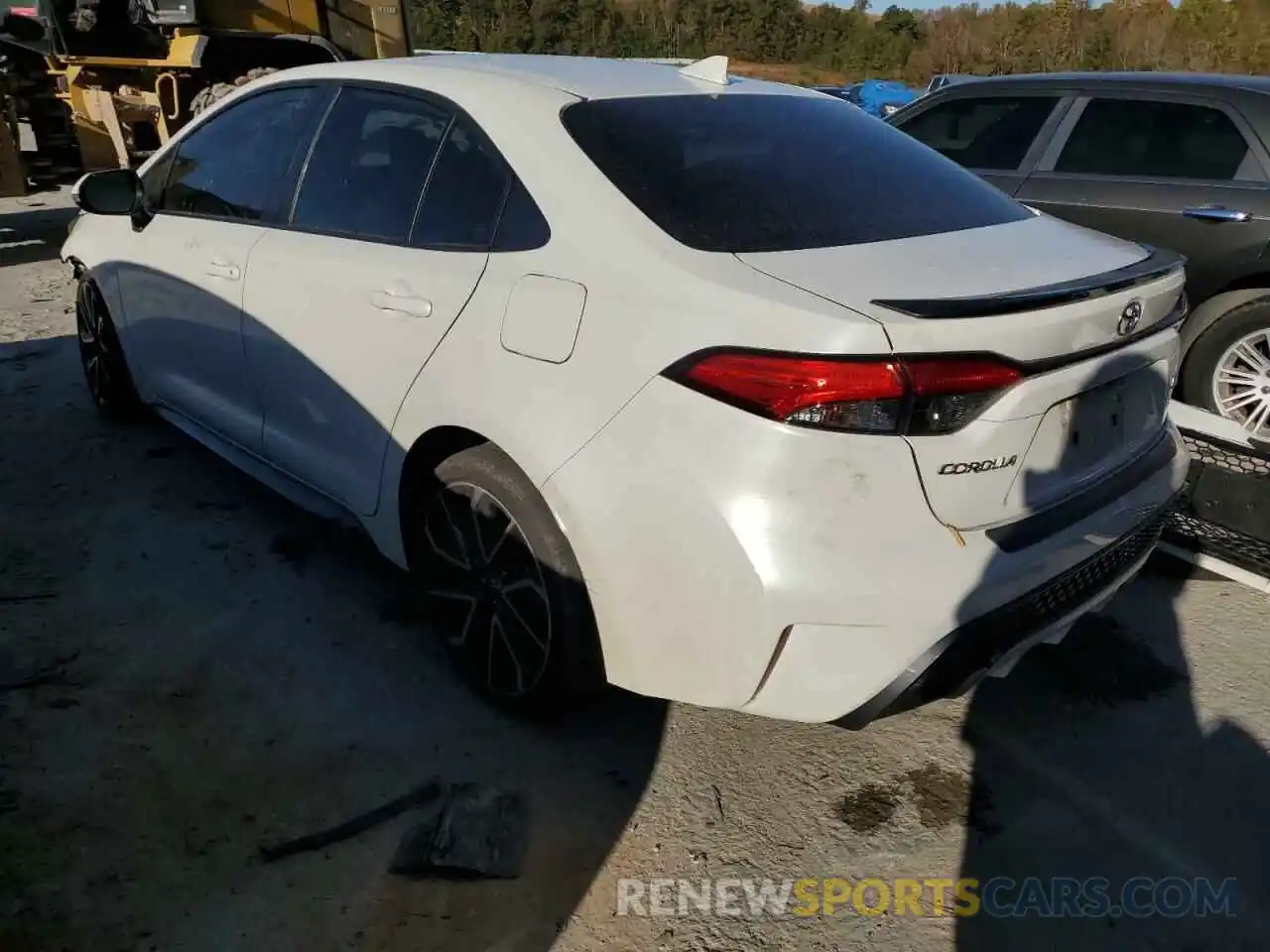 3 Photograph of a damaged car JTDT4RCE7LJ001819 TOYOTA COROLLA 2020