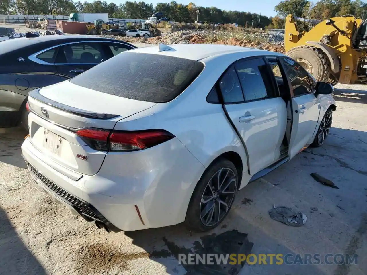 4 Photograph of a damaged car JTDT4RCE7LJ001819 TOYOTA COROLLA 2020