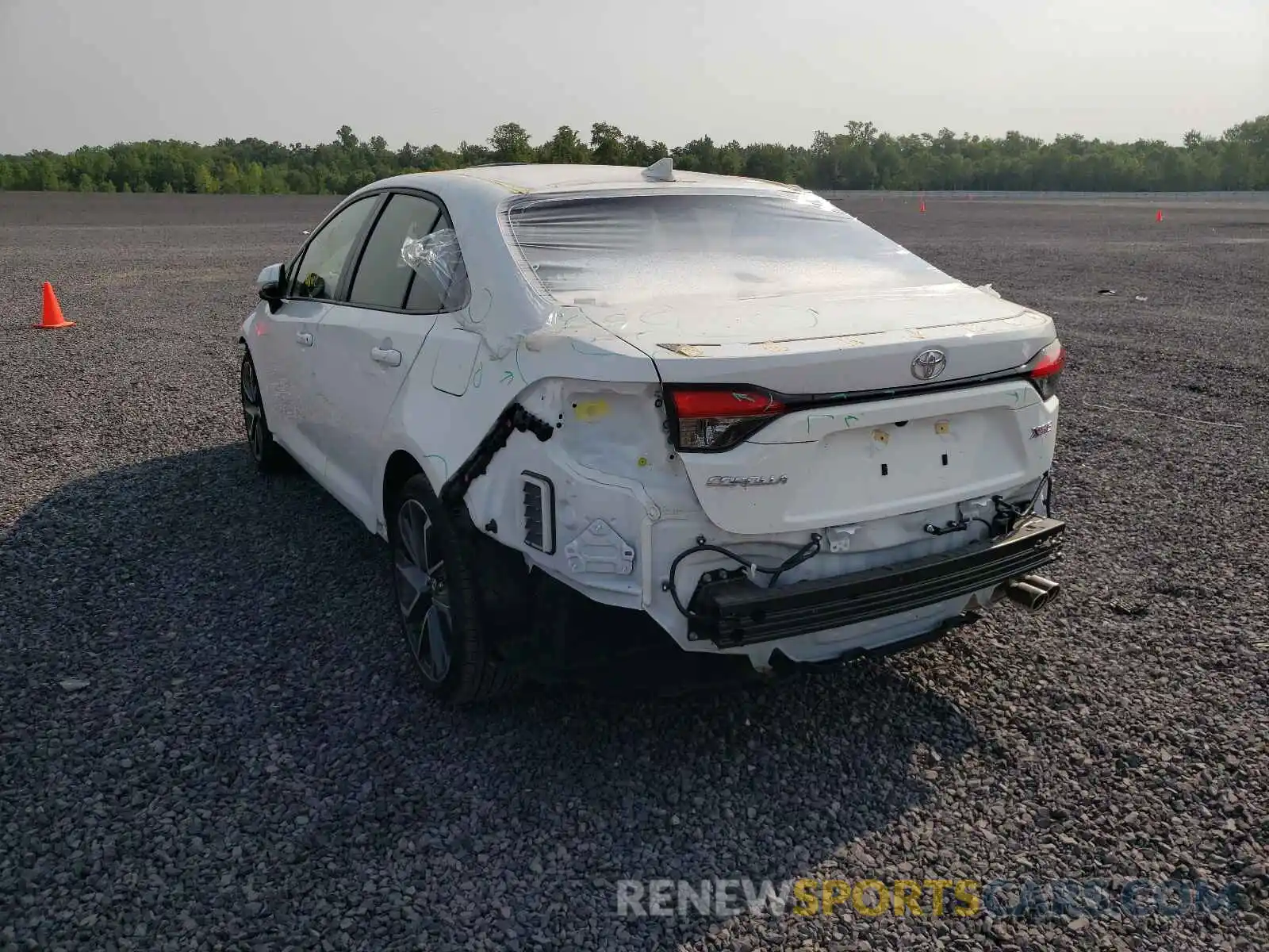 3 Photograph of a damaged car JTDT4RCE7LJ007099 TOYOTA COROLLA 2020