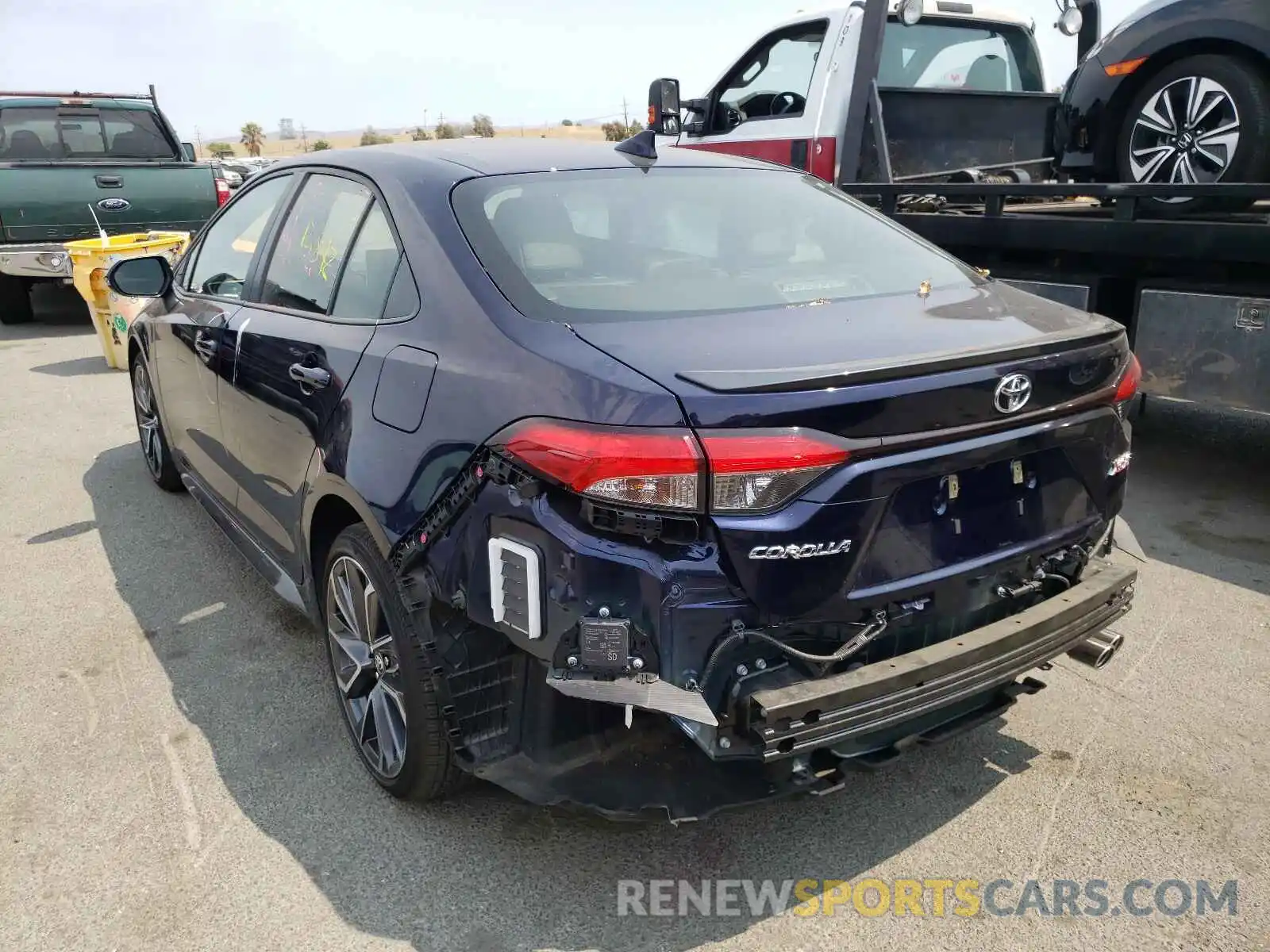 3 Photograph of a damaged car JTDT4RCE7LJ009967 TOYOTA COROLLA 2020