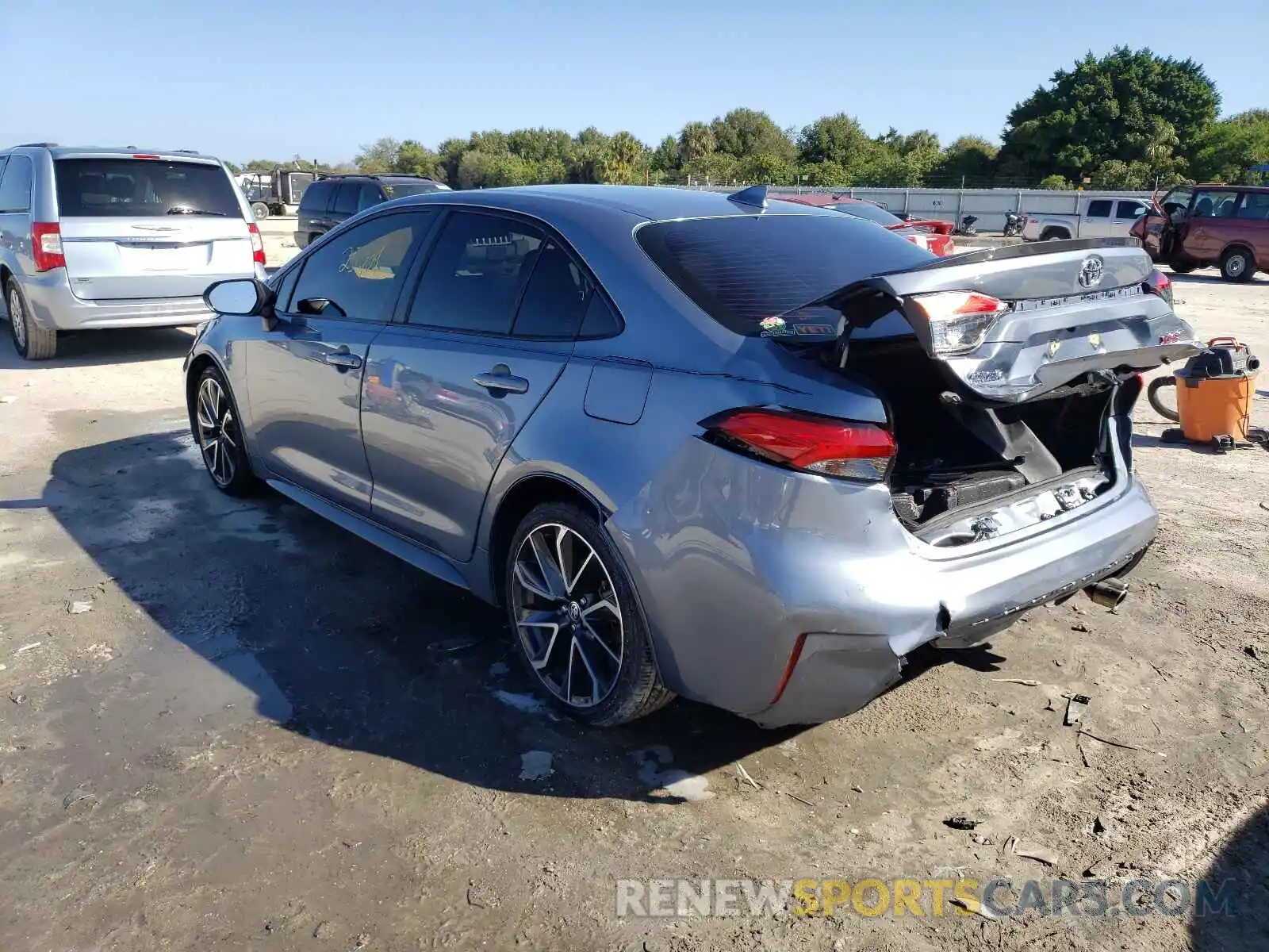 3 Photograph of a damaged car JTDT4RCE7LJ033315 TOYOTA COROLLA 2020