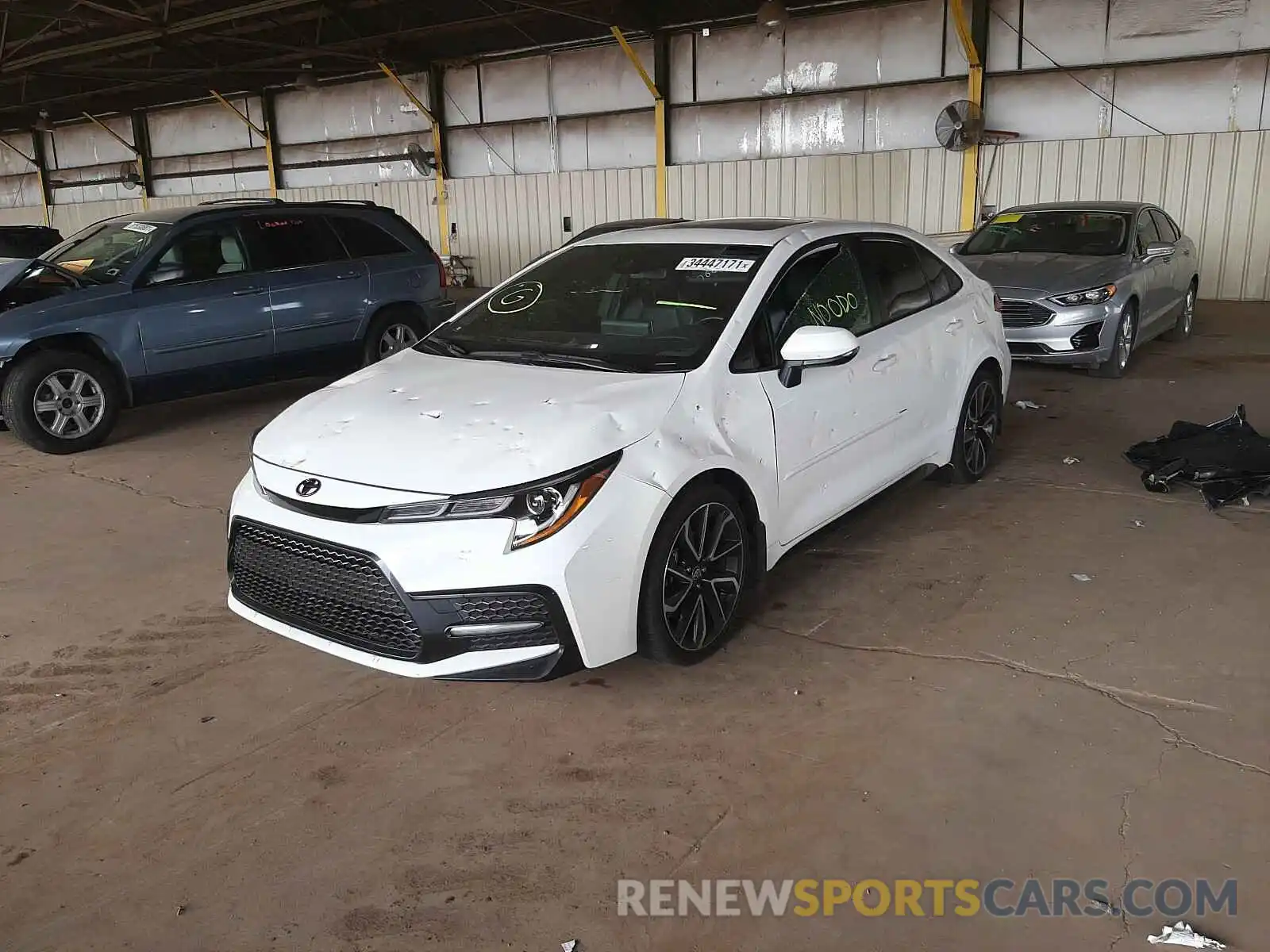 2 Photograph of a damaged car JTDT4RCE8LJ031783 TOYOTA COROLLA 2020