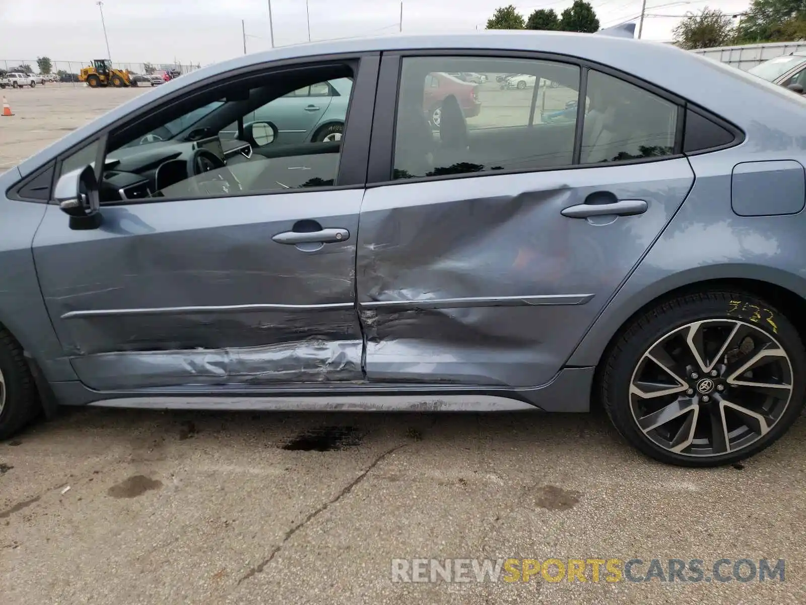 9 Photograph of a damaged car JTDT4RCE9LJ000235 TOYOTA COROLLA 2020