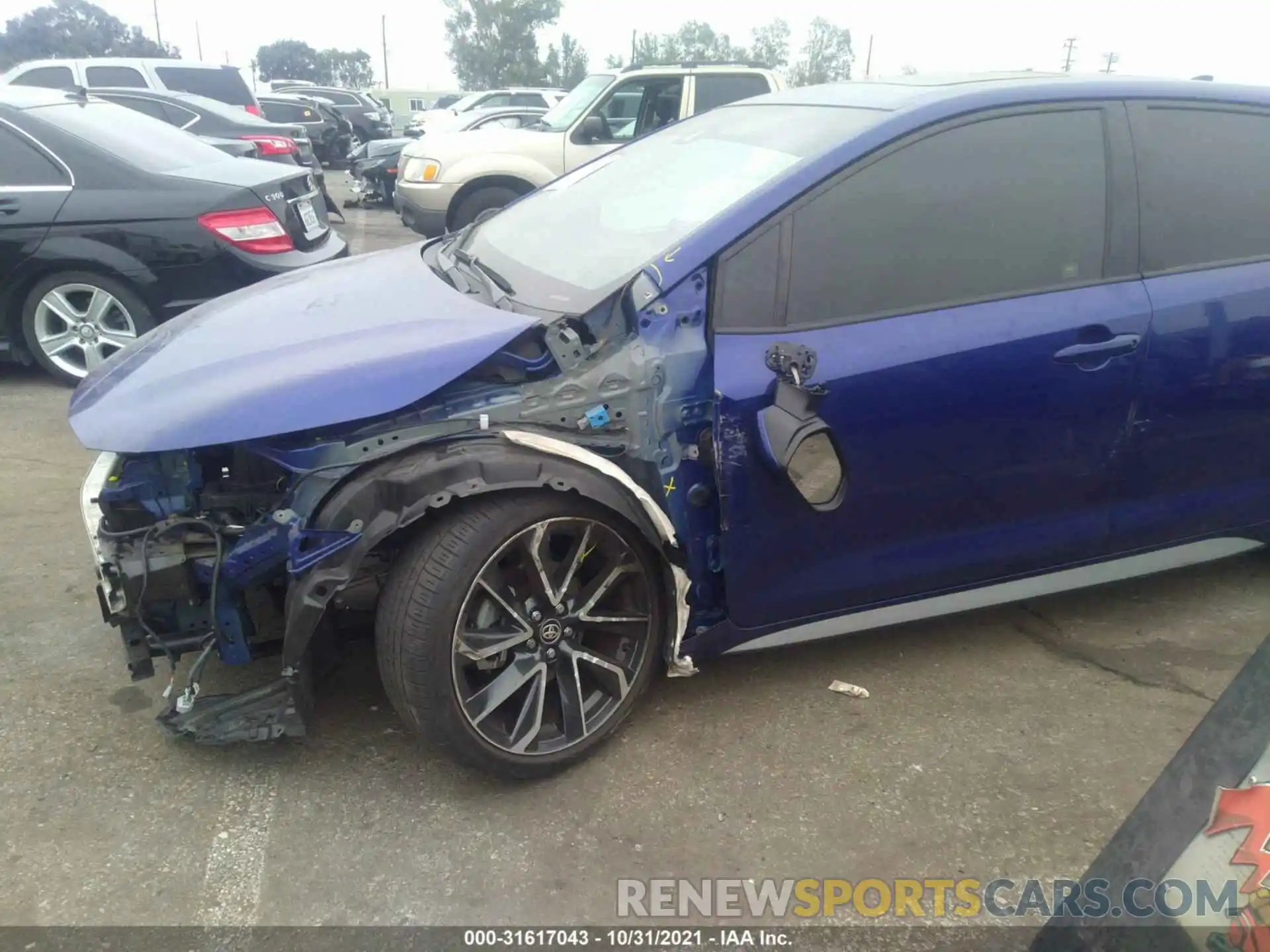 6 Photograph of a damaged car JTDT4RCE9LJ033705 TOYOTA COROLLA 2020