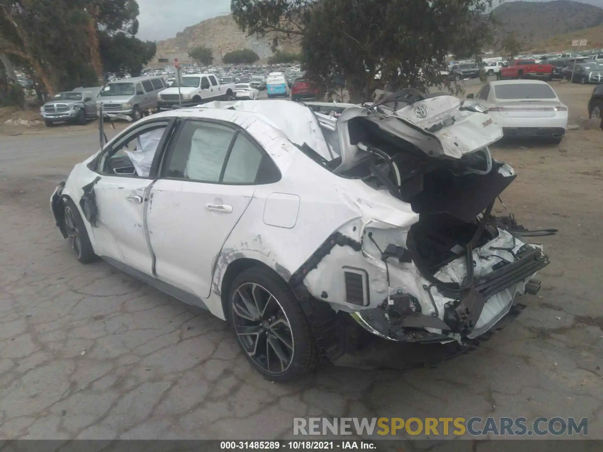 3 Photograph of a damaged car JTDT4RCE9LJ050343 TOYOTA COROLLA 2020