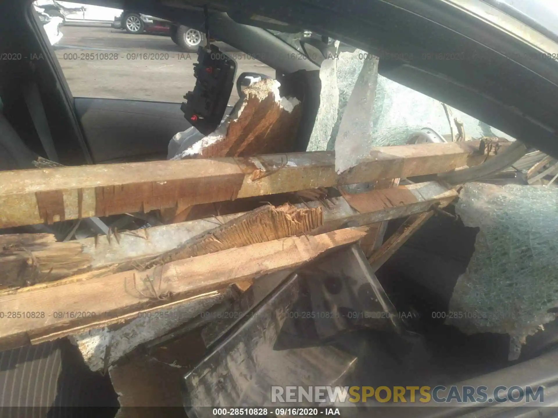 5 Photograph of a damaged car JTDT4RCEXLJ003662 TOYOTA COROLLA 2020