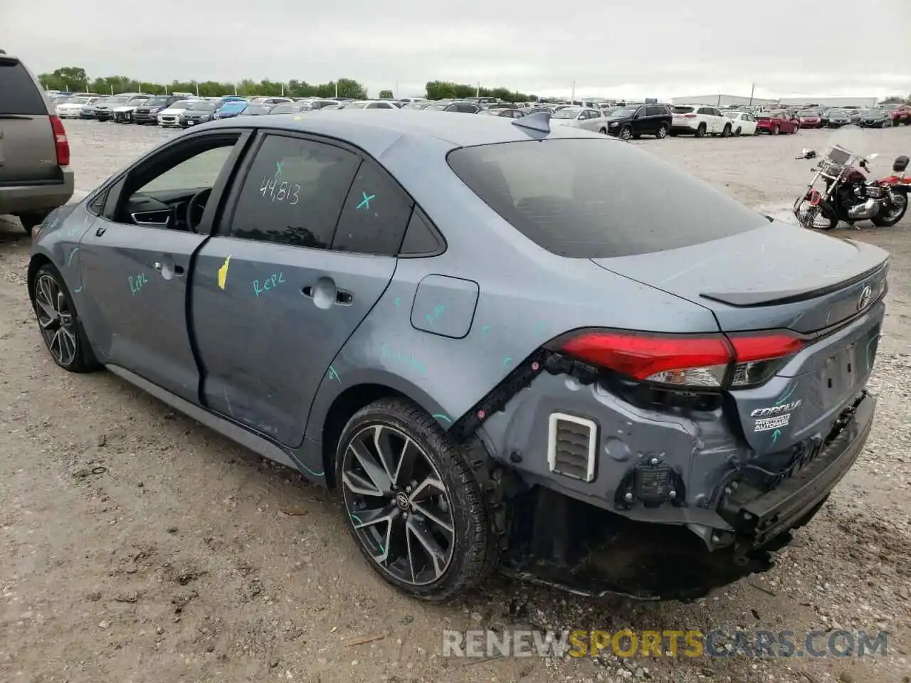 3 Photograph of a damaged car JTDT4RCEXLJ005640 TOYOTA COROLLA 2020