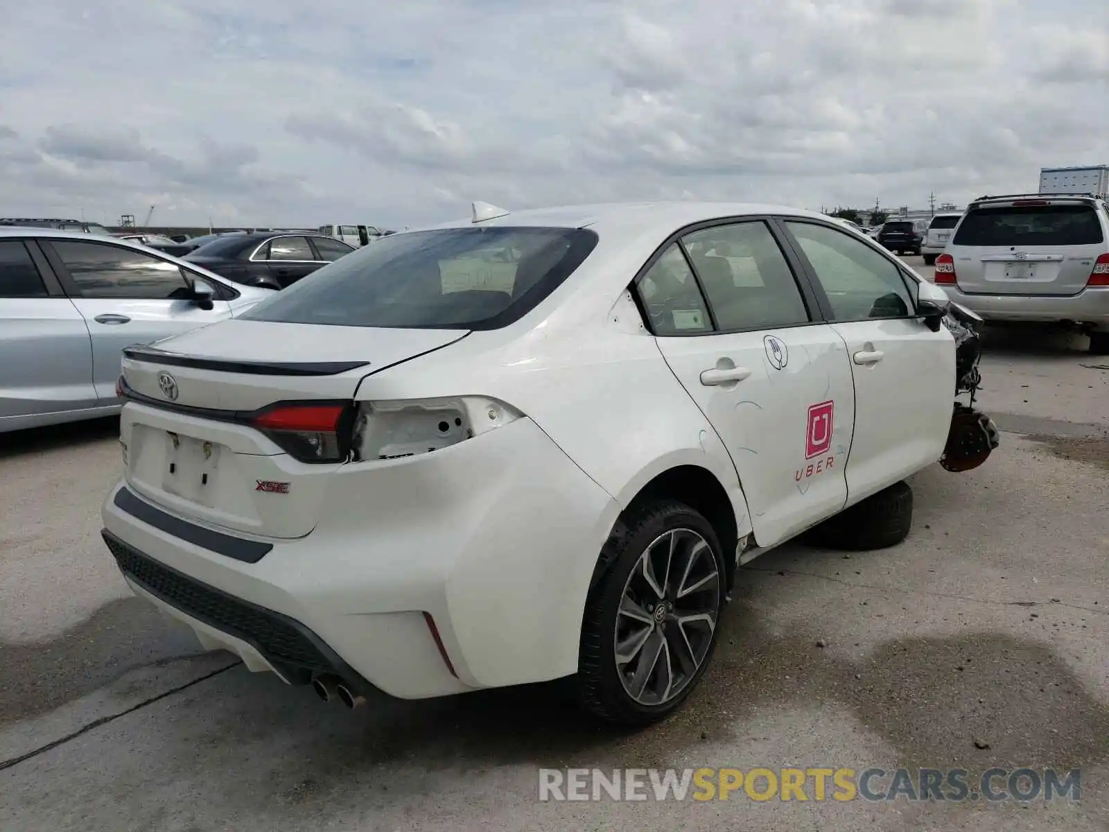 4 Photograph of a damaged car JTDT4RCEXLJ042316 TOYOTA COROLLA 2020