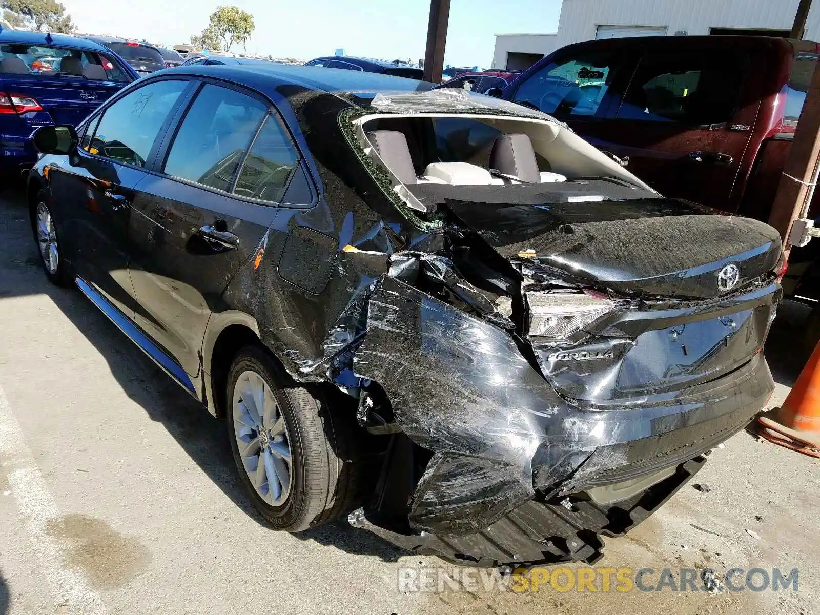 3 Photograph of a damaged car JTDVPRAE0LJ073786 TOYOTA COROLLA 2020