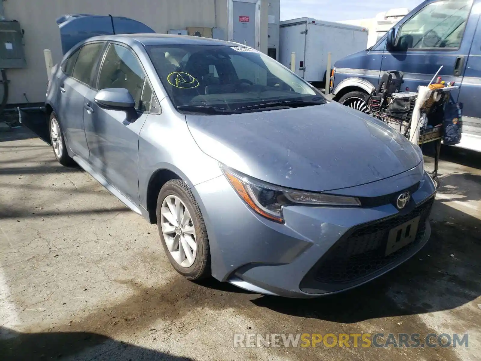 1 Photograph of a damaged car JTDVPRAE0LJ106365 TOYOTA COROLLA 2020