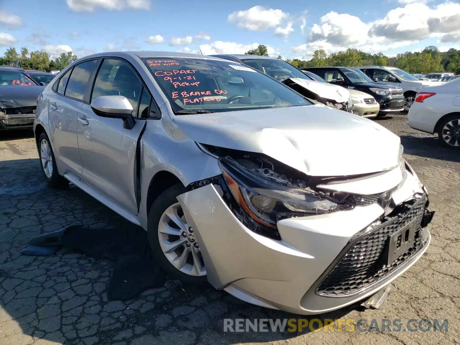 1 Photograph of a damaged car JTDVPRAE1LJ076969 TOYOTA COROLLA 2020