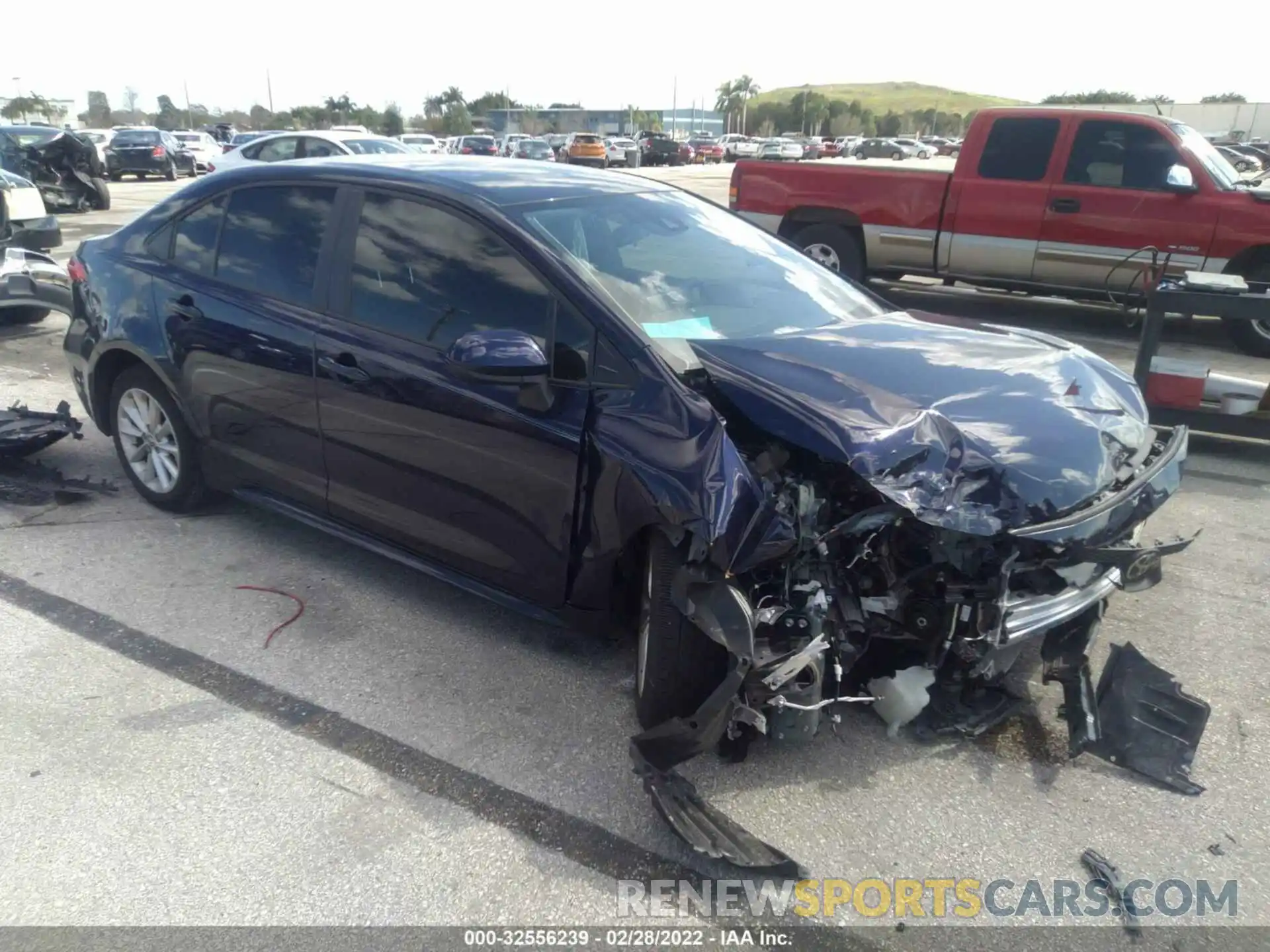 1 Photograph of a damaged car JTDVPRAE1LJ111803 TOYOTA COROLLA 2020