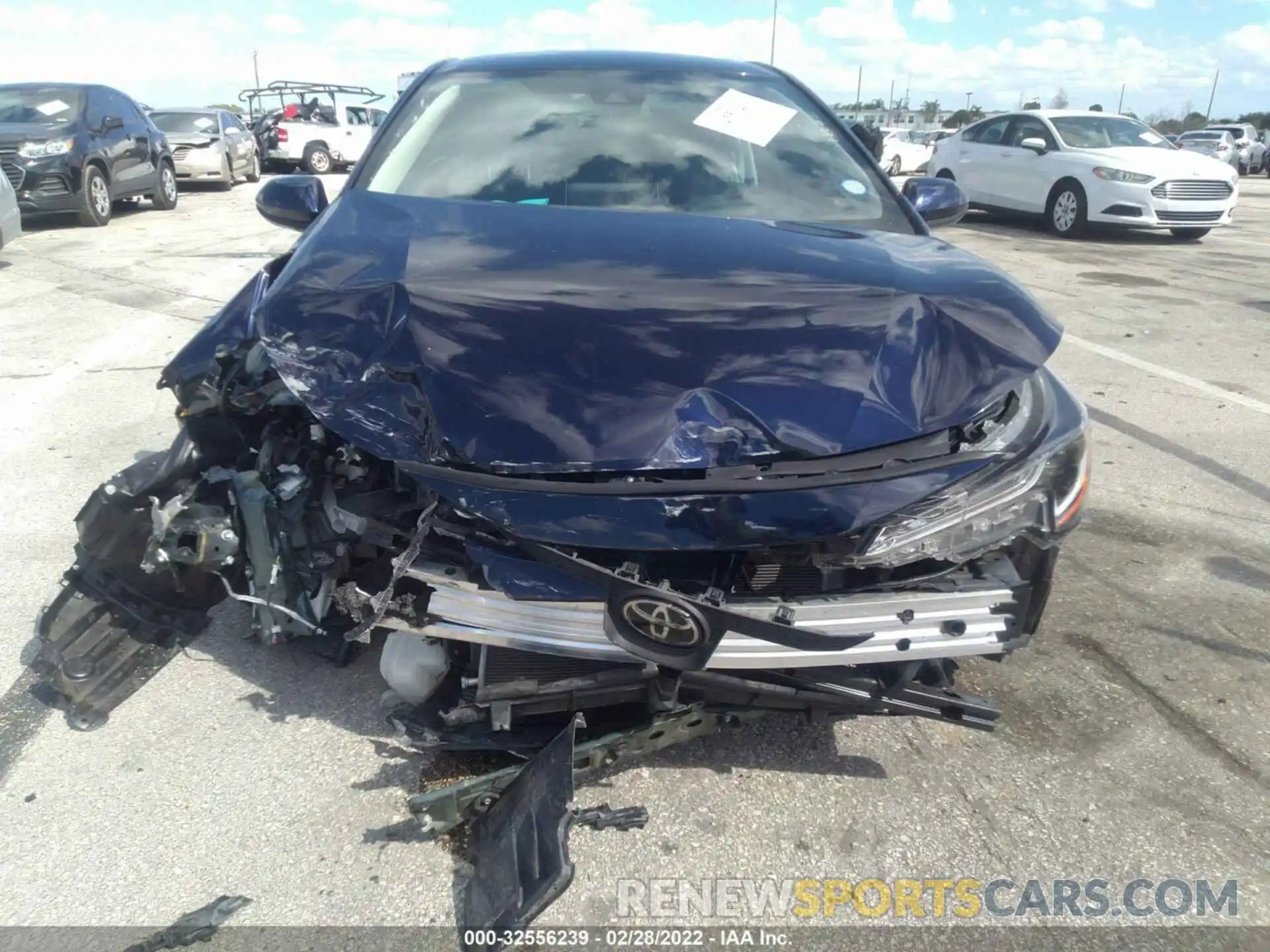 6 Photograph of a damaged car JTDVPRAE1LJ111803 TOYOTA COROLLA 2020