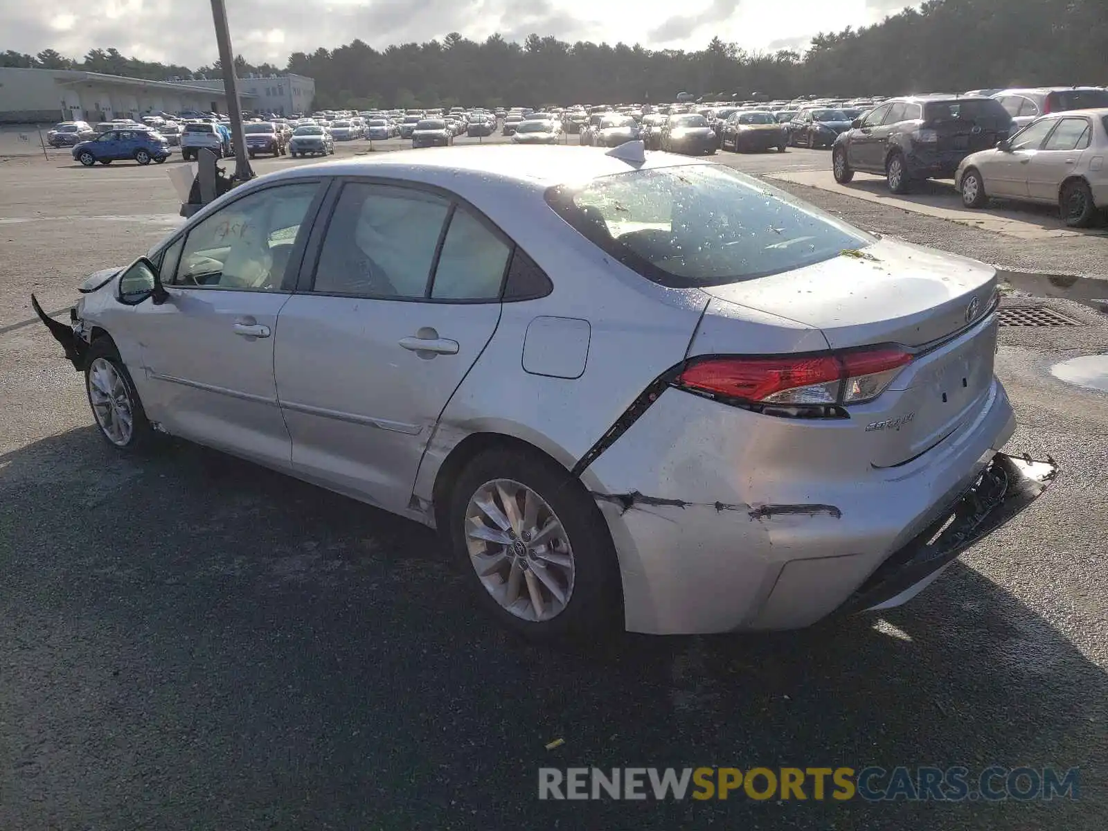 3 Photograph of a damaged car JTDVPRAE1LJ114300 TOYOTA COROLLA 2020