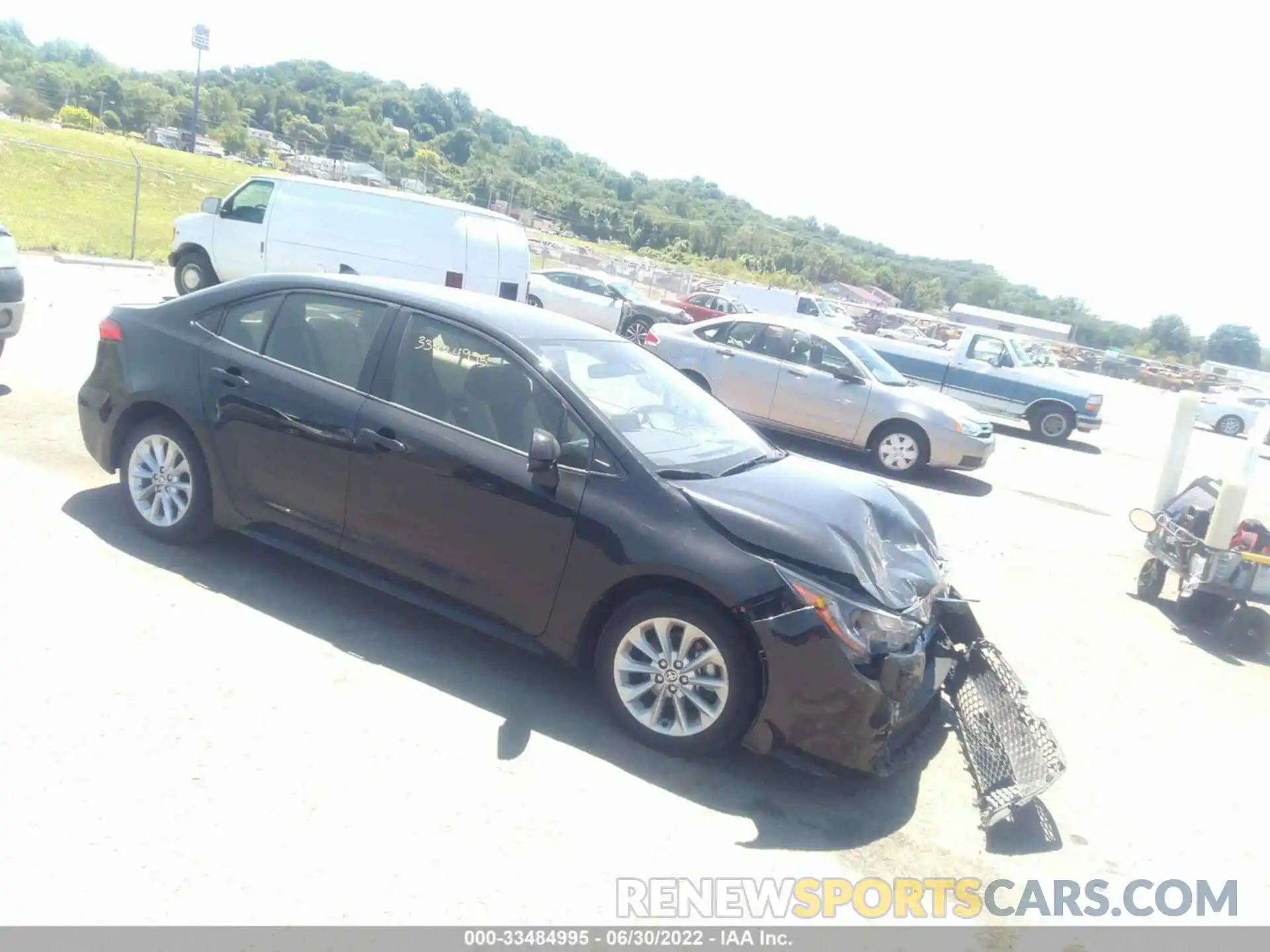 1 Photograph of a damaged car JTDVPRAE4LJ084211 TOYOTA COROLLA 2020