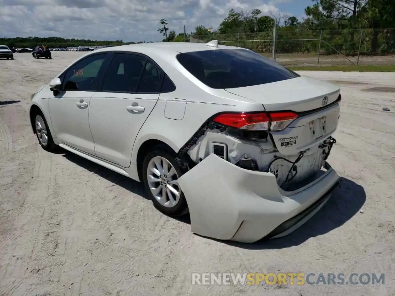 3 Photograph of a damaged car JTDVPRAE5LJ083259 TOYOTA COROLLA 2020