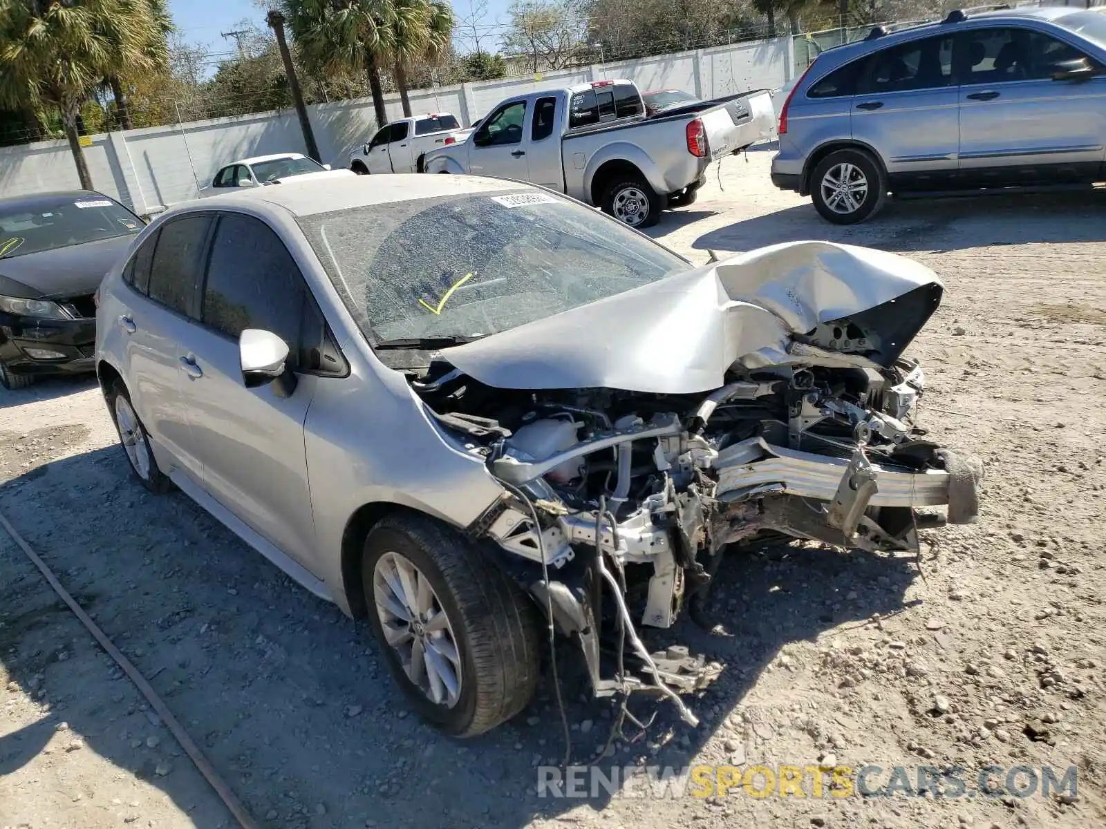 1 Photograph of a damaged car JTDVPRAE5LJ098683 TOYOTA COROLLA 2020