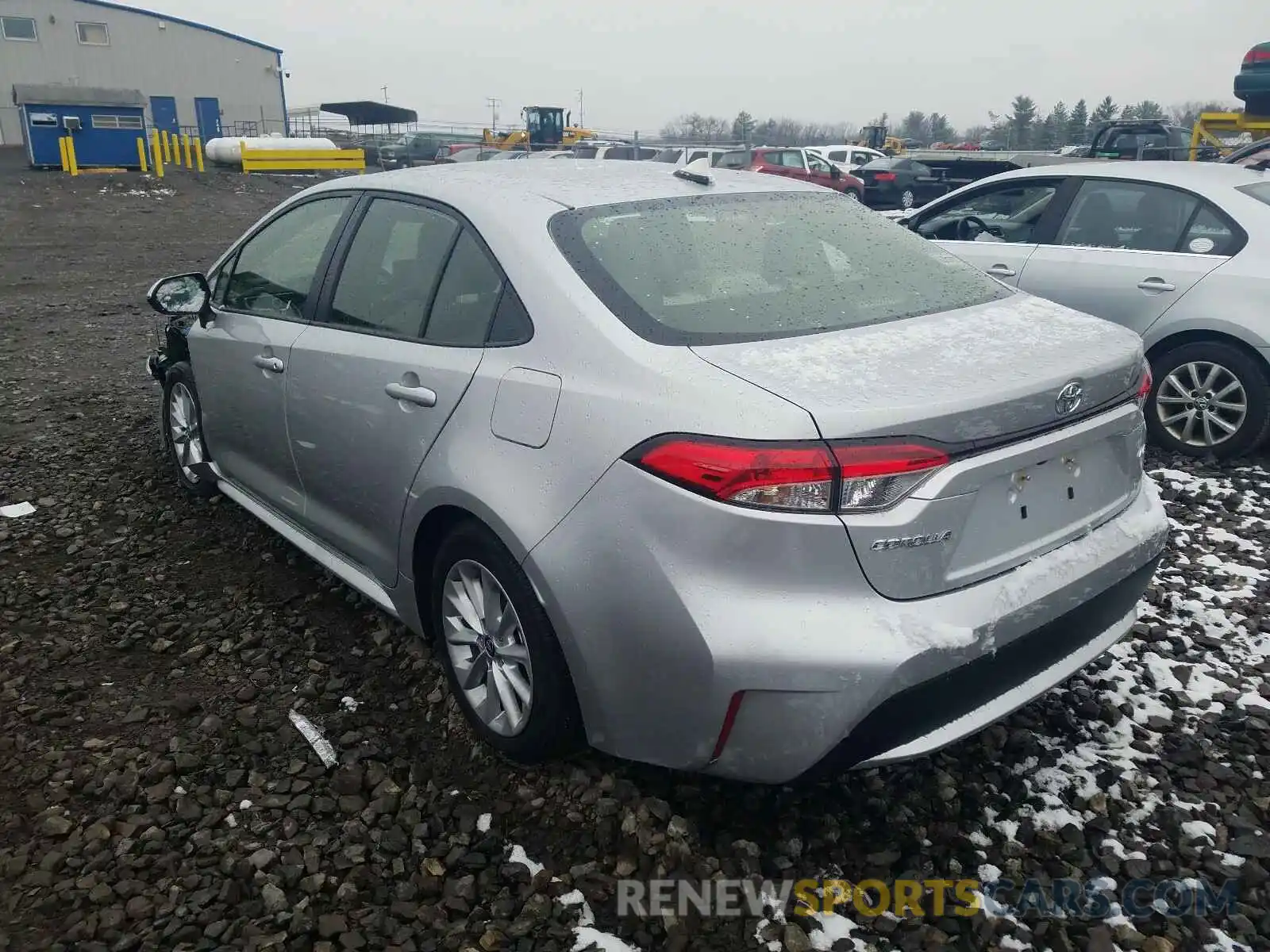 3 Photograph of a damaged car JTDVPRAE5LJ101520 TOYOTA COROLLA 2020