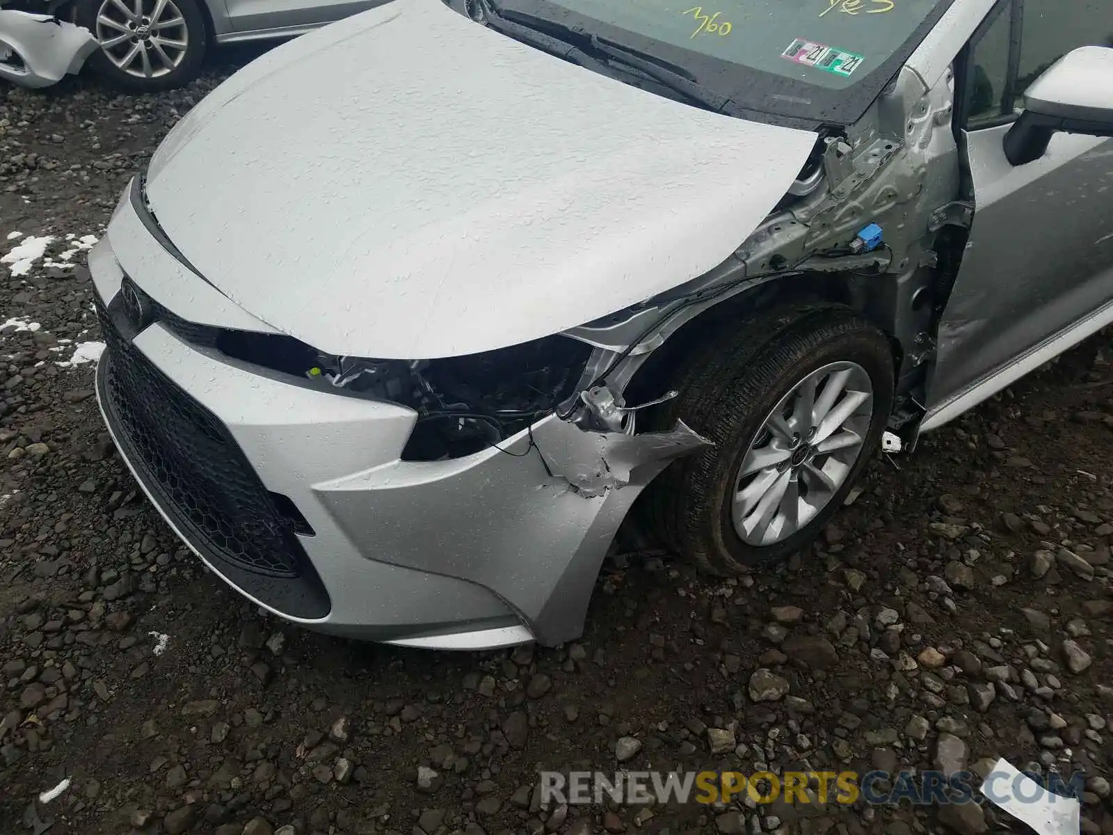 9 Photograph of a damaged car JTDVPRAE5LJ101520 TOYOTA COROLLA 2020