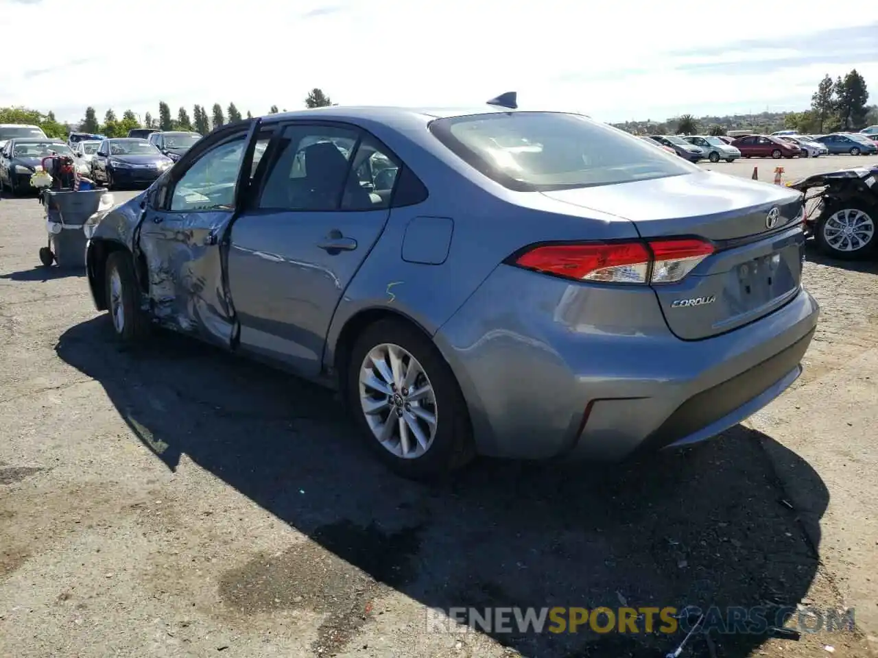 3 Photograph of a damaged car JTDVPRAE5LJ107429 TOYOTA COROLLA 2020