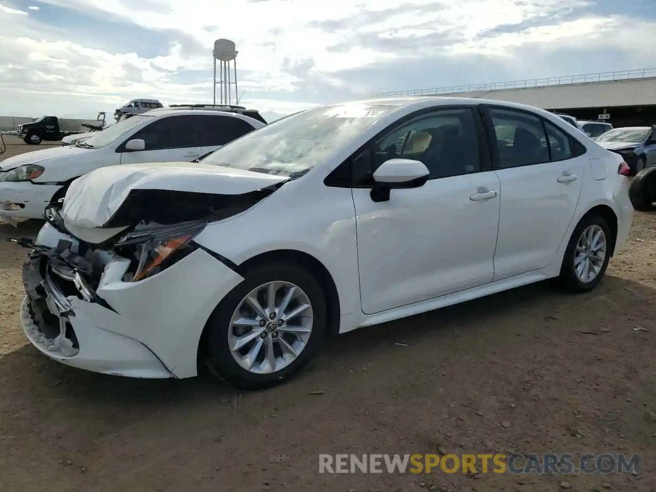 1 Photograph of a damaged car JTDVPRAE5LJ114820 TOYOTA COROLLA 2020