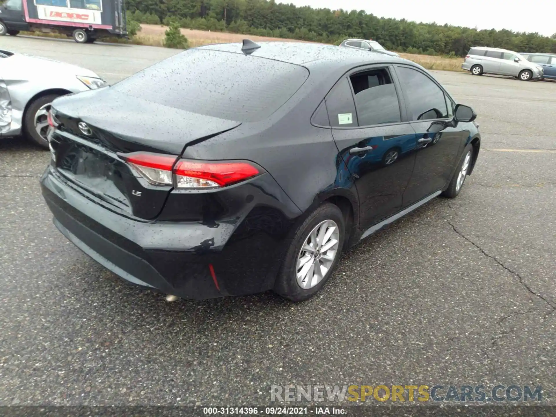 4 Photograph of a damaged car JTDVPRAE6LJ092472 TOYOTA COROLLA 2020