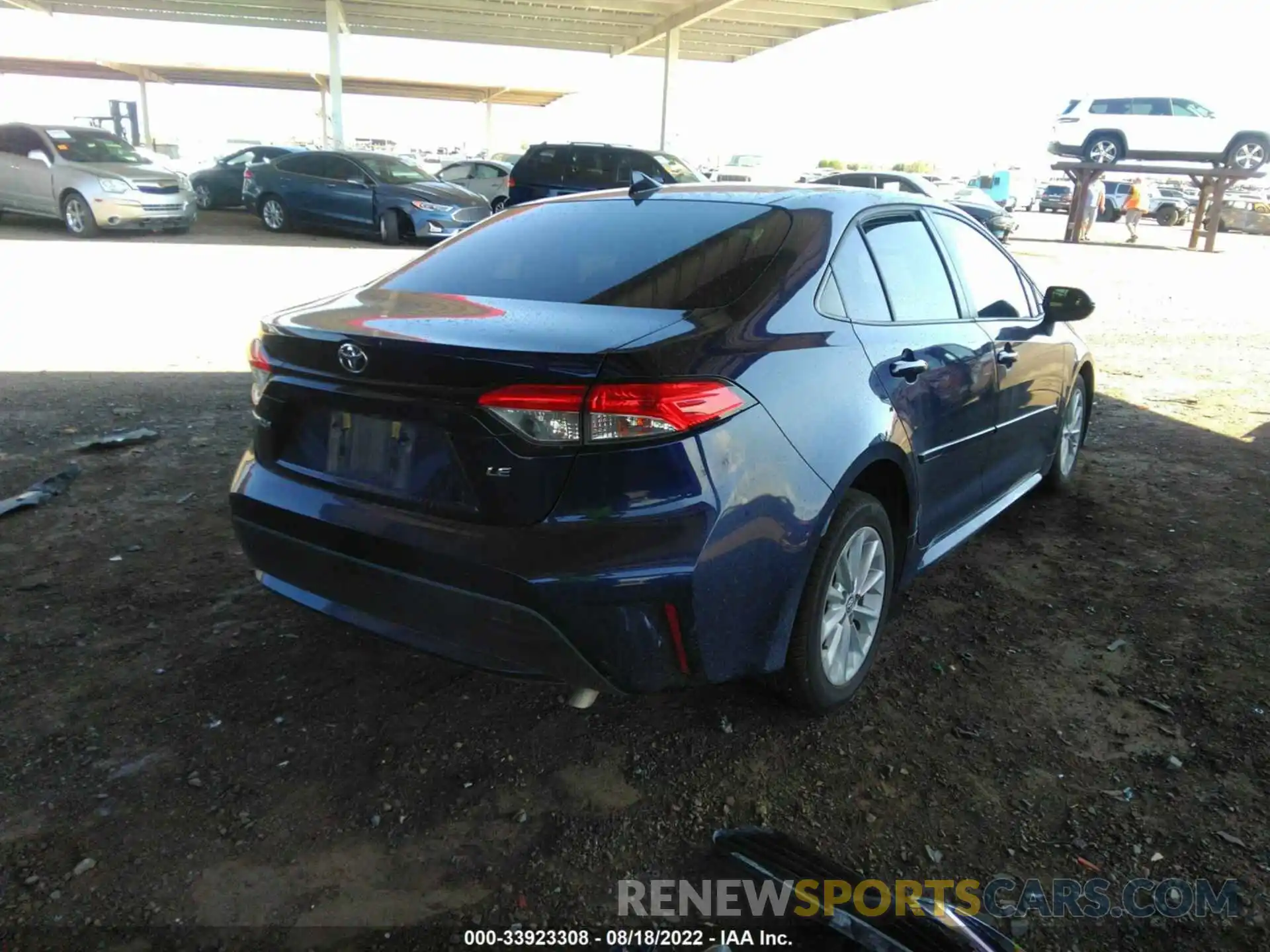 4 Photograph of a damaged car JTDVPRAE6LJ100411 TOYOTA COROLLA 2020