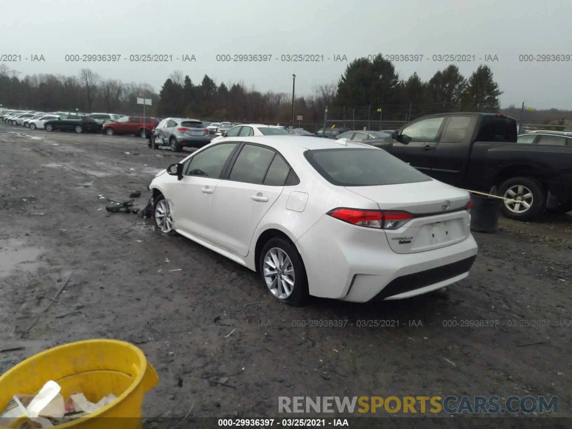 3 Photograph of a damaged car JTDVPRAE8LJ089296 TOYOTA COROLLA 2020