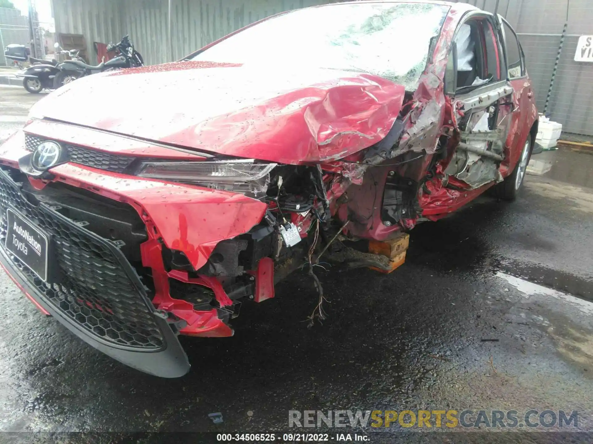 6 Photograph of a damaged car JTDVPRAE8LJ097740 TOYOTA COROLLA 2020