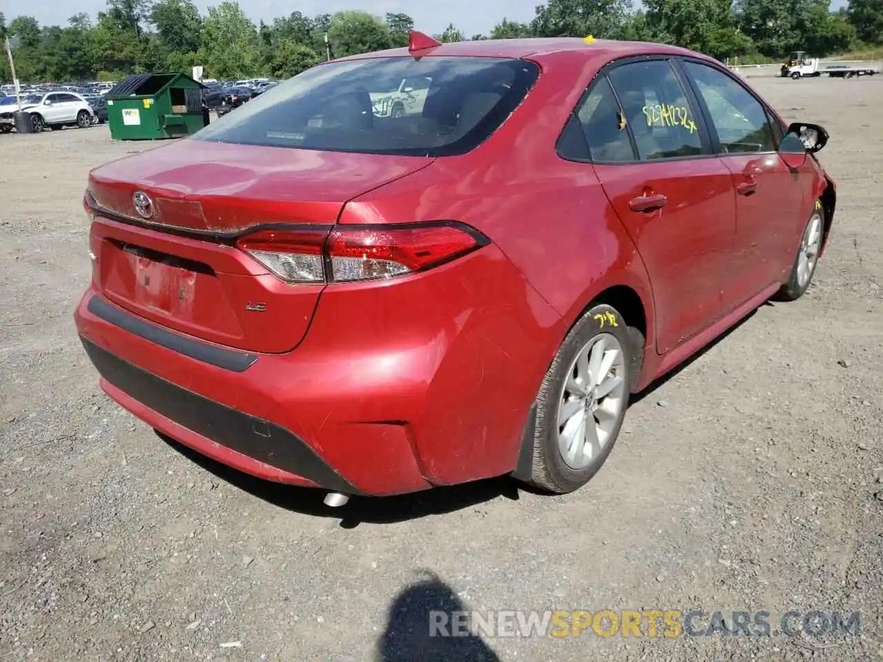 4 Photograph of a damaged car JTDVPRAE8LJ105061 TOYOTA COROLLA 2020