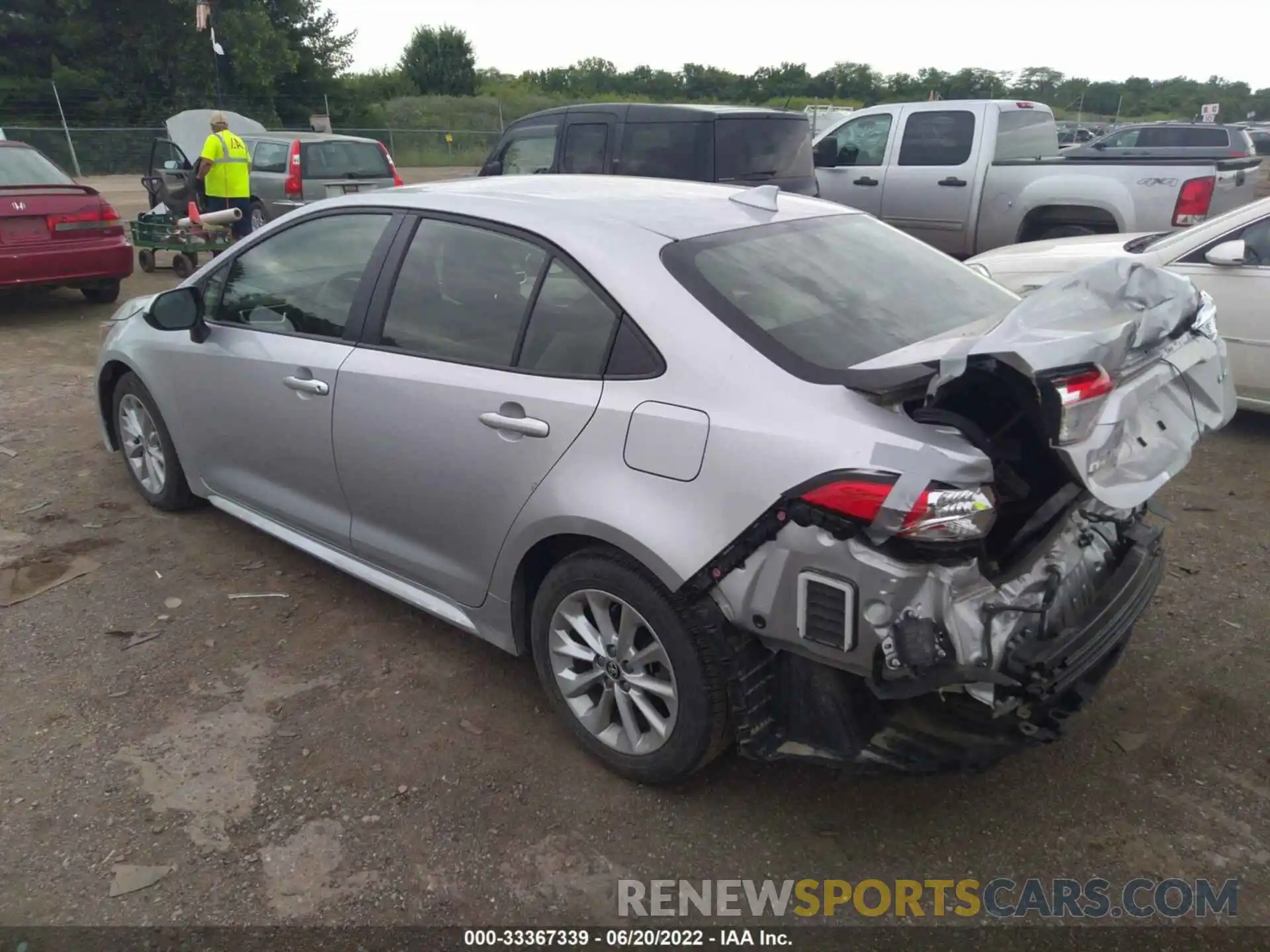 3 Photograph of a damaged car JTDVPRAE8LJ107568 TOYOTA COROLLA 2020