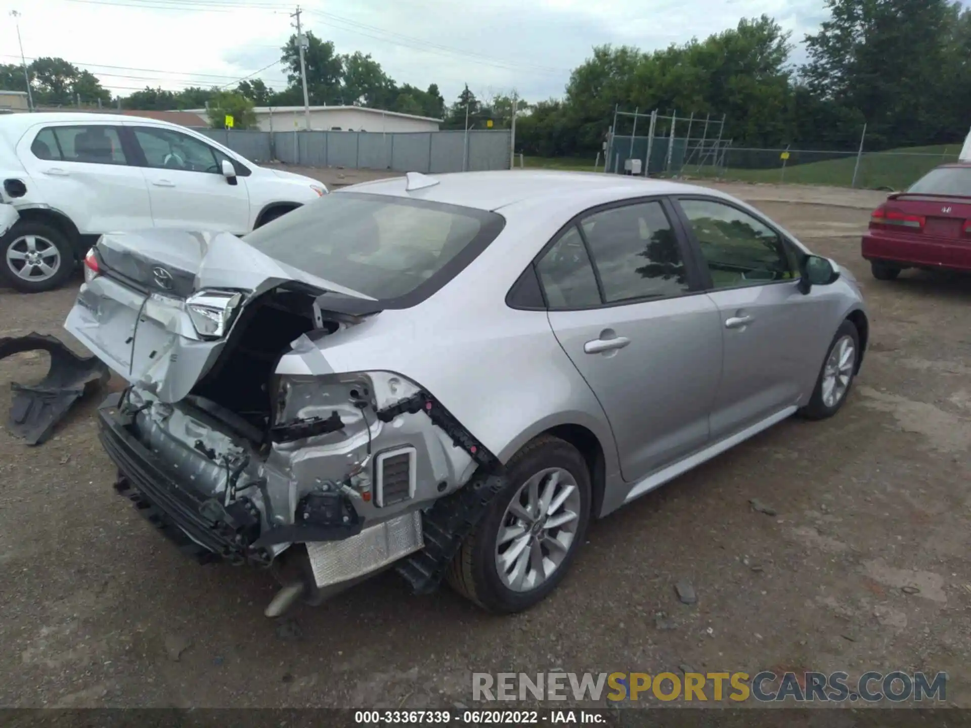 4 Photograph of a damaged car JTDVPRAE8LJ107568 TOYOTA COROLLA 2020