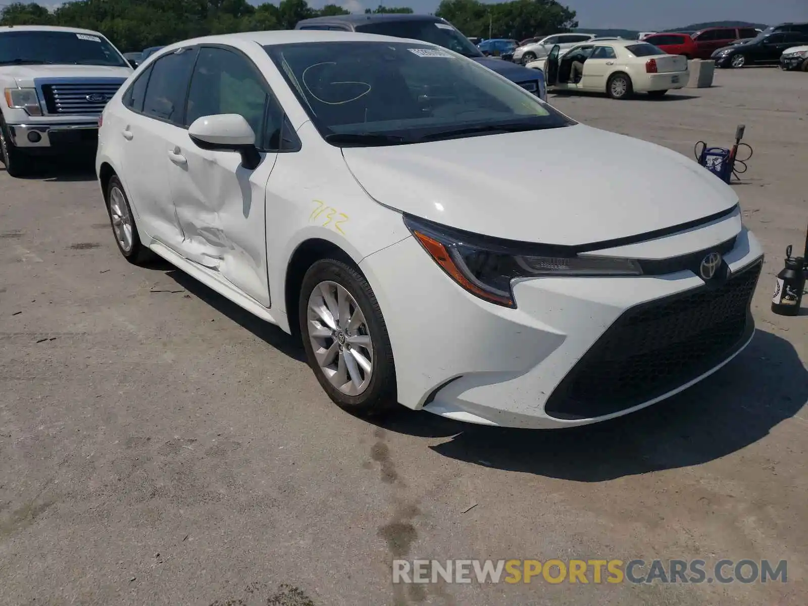 1 Photograph of a damaged car JTDVPRAE8LJ115766 TOYOTA COROLLA 2020