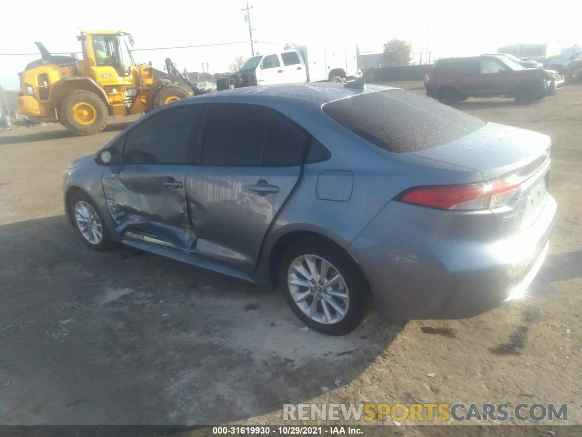 3 Photograph of a damaged car JTDVPRAE9LJ094555 TOYOTA COROLLA 2020