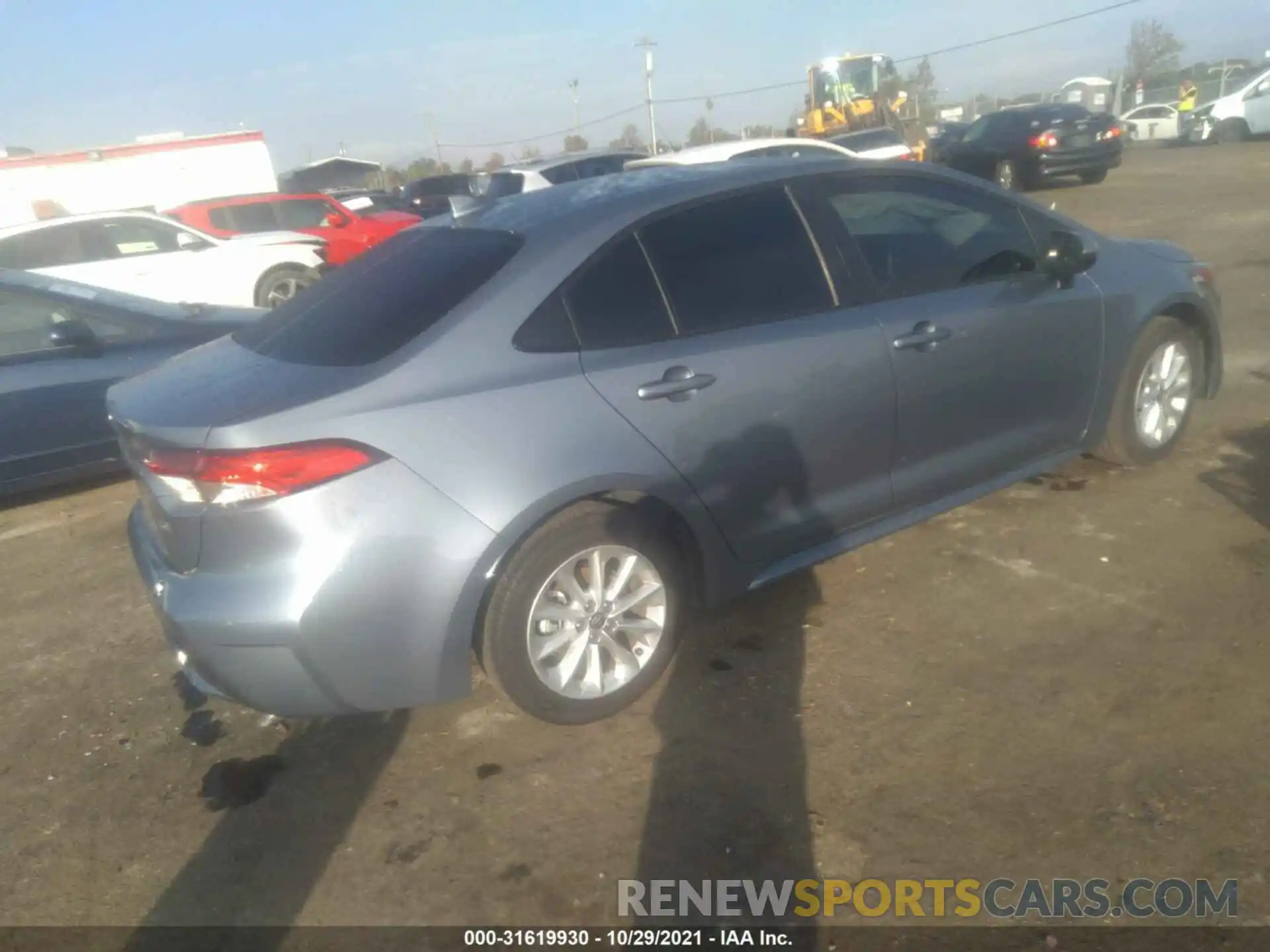 4 Photograph of a damaged car JTDVPRAE9LJ094555 TOYOTA COROLLA 2020