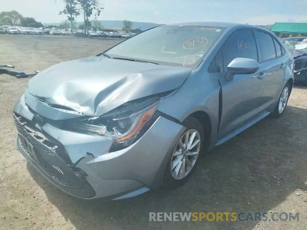 2 Photograph of a damaged car JTDVPRAE9LJ095785 TOYOTA COROLLA 2020