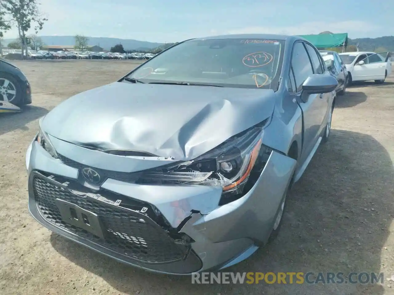 9 Photograph of a damaged car JTDVPRAE9LJ095785 TOYOTA COROLLA 2020