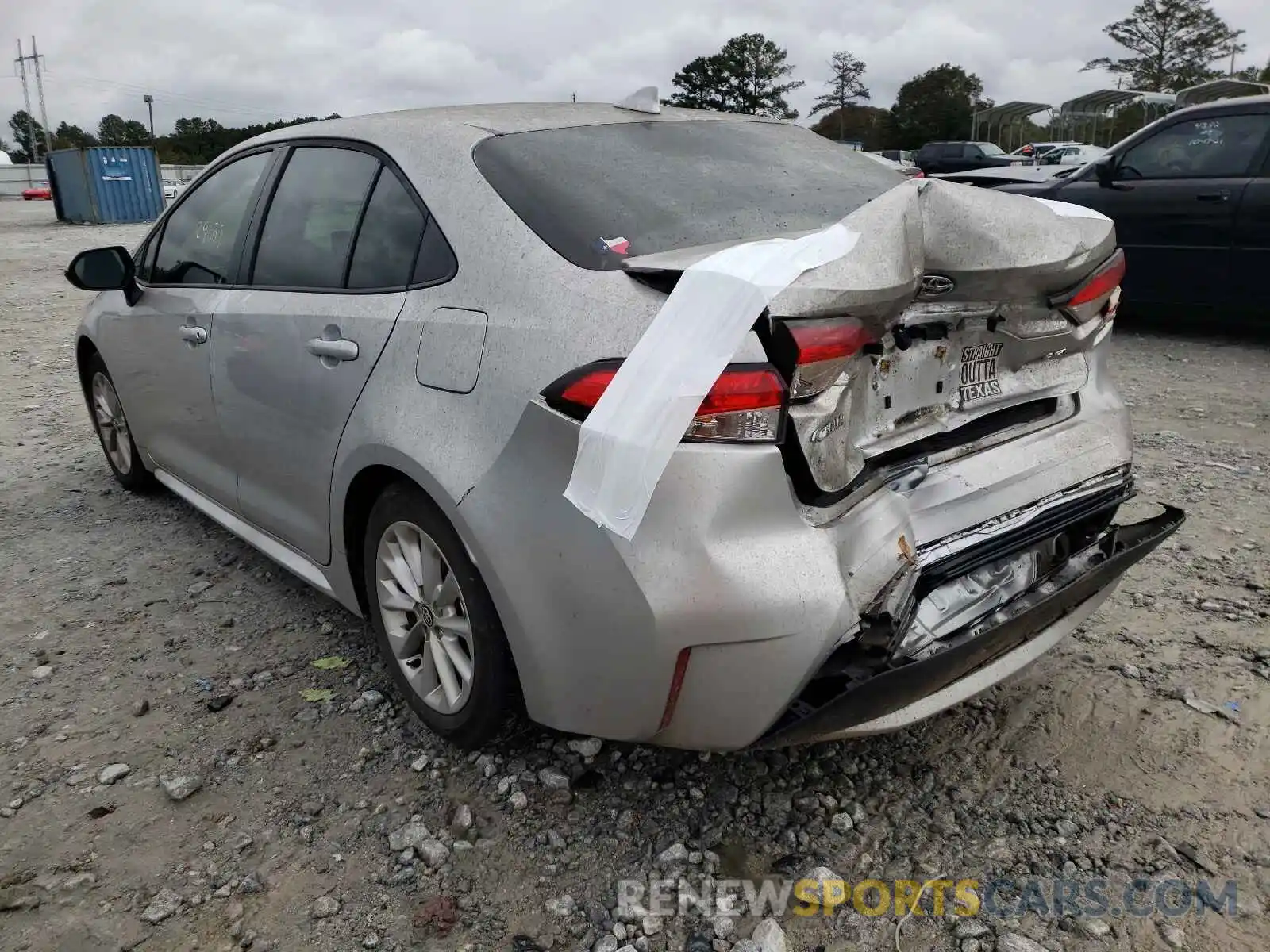 3 Photograph of a damaged car JTDVPRAE9LJ116599 TOYOTA COROLLA 2020