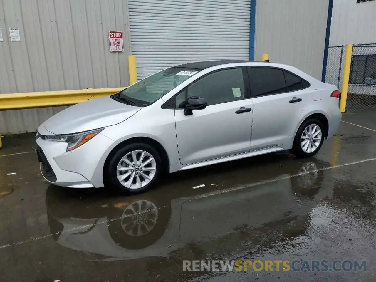 1 Photograph of a damaged car JTDVPRAEXLJ074010 TOYOTA COROLLA 2020