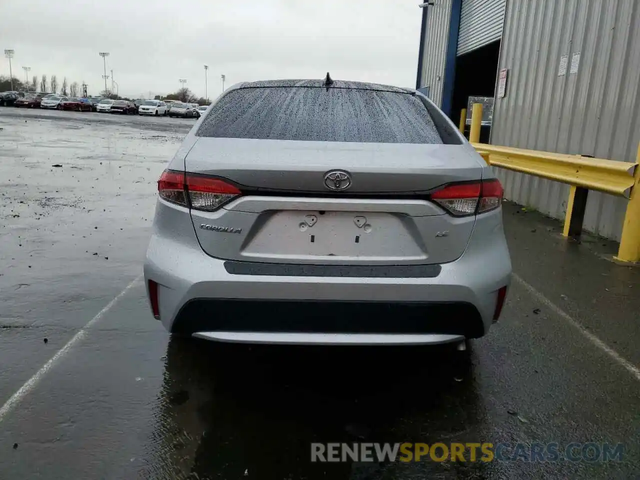 6 Photograph of a damaged car JTDVPRAEXLJ074010 TOYOTA COROLLA 2020