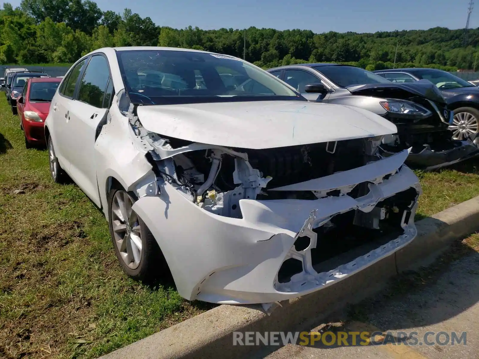 1 Photograph of a damaged car JTDVPRAEXLJ085962 TOYOTA COROLLA 2020