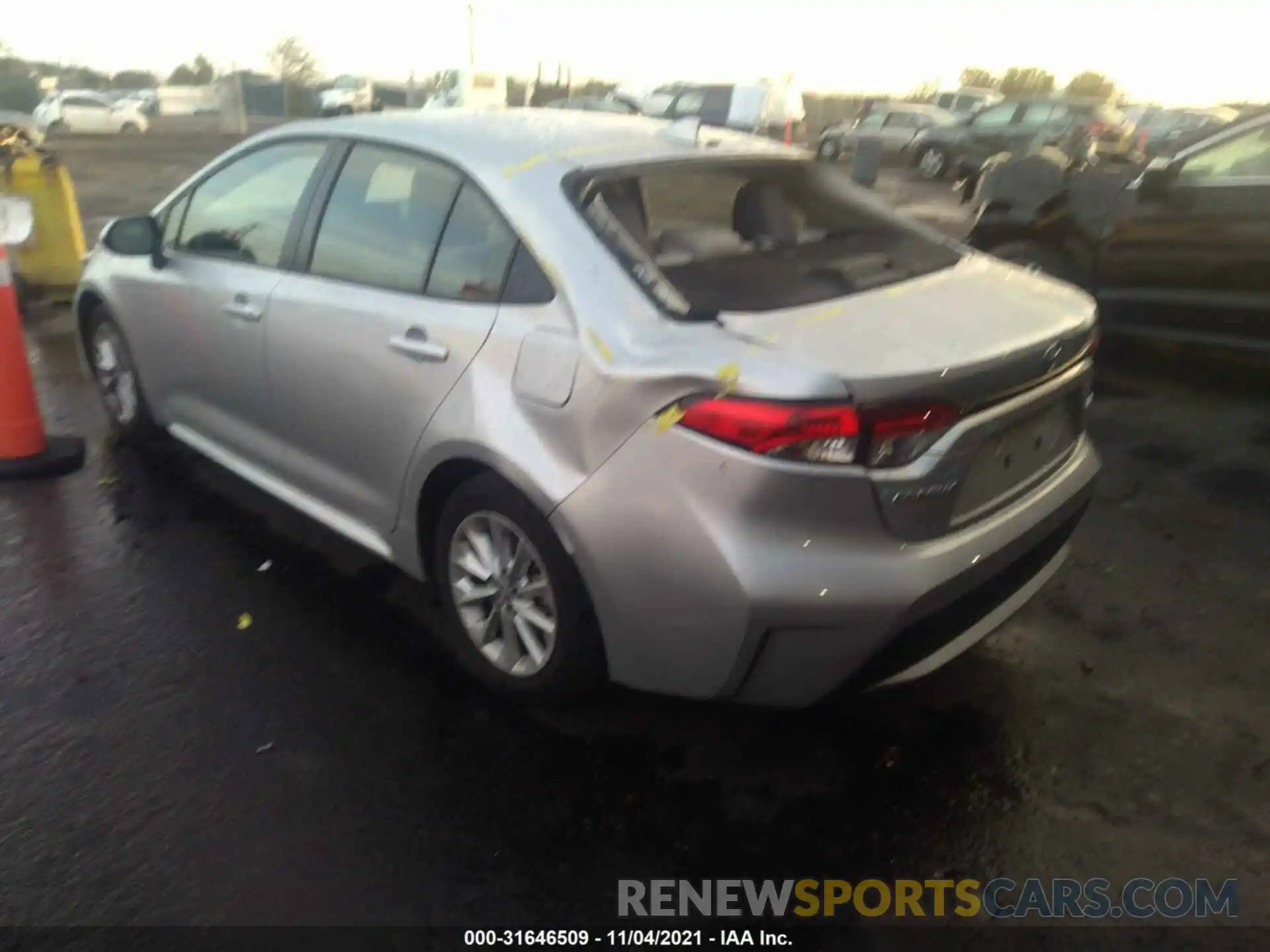 3 Photograph of a damaged car JTDVPRAEXLJ094046 TOYOTA COROLLA 2020