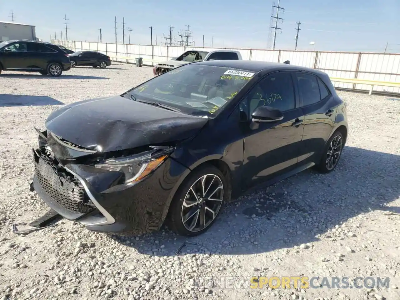 2 Photograph of a damaged car JTNA4RBE1L3093566 TOYOTA COROLLA 2020