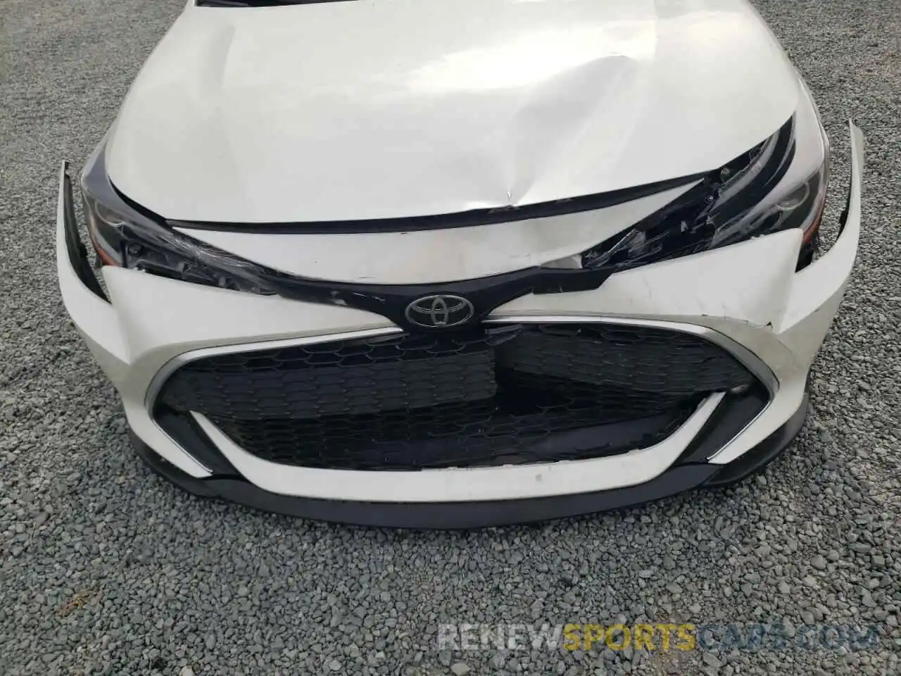 9 Photograph of a damaged car JTNA4RBE2L3097206 TOYOTA COROLLA 2020