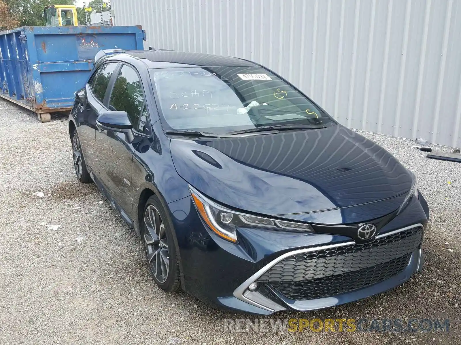 1 Photograph of a damaged car JTNA4RBE5L3084708 TOYOTA COROLLA 2020