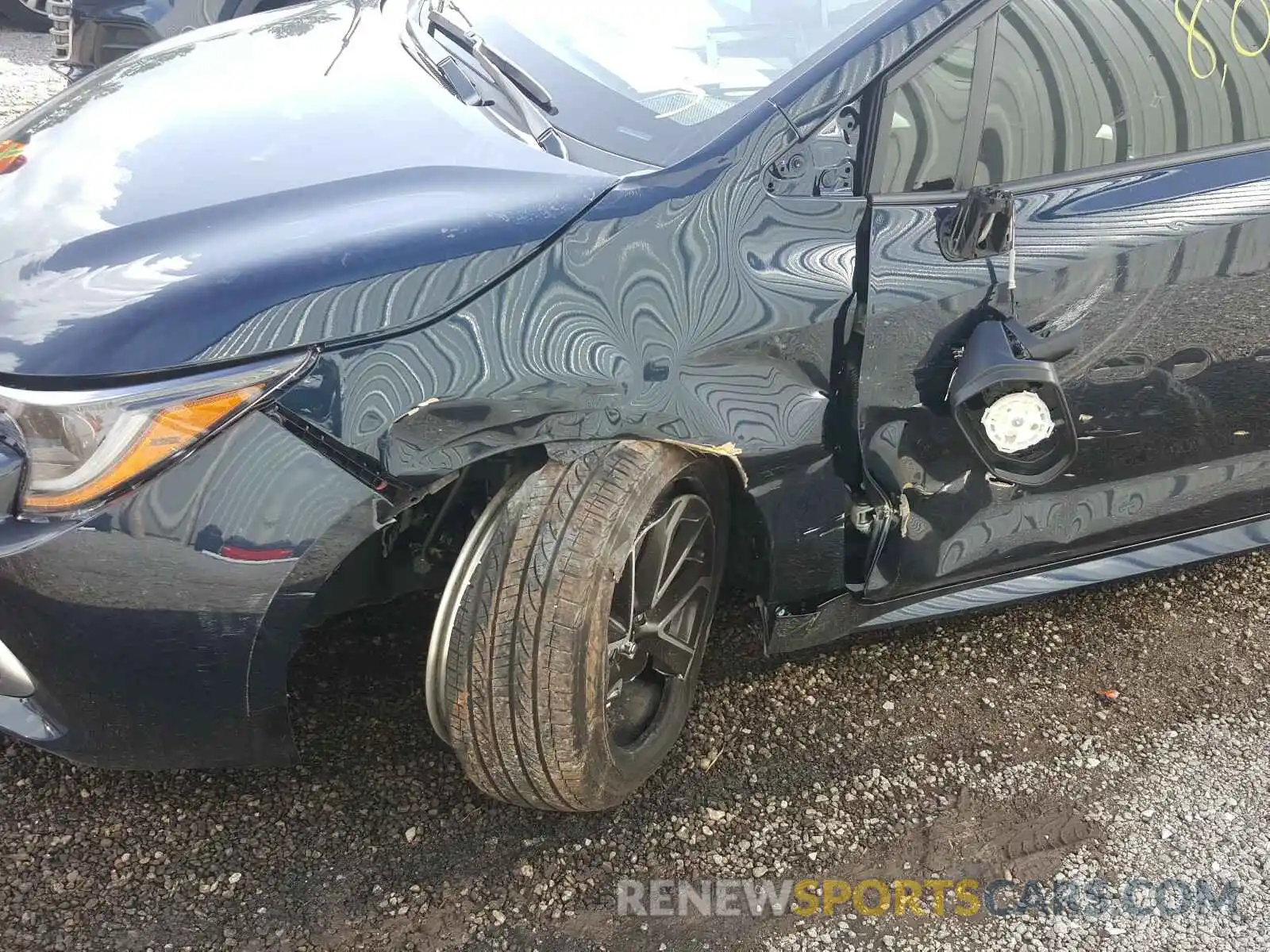 9 Photograph of a damaged car JTNA4RBE5L3084708 TOYOTA COROLLA 2020