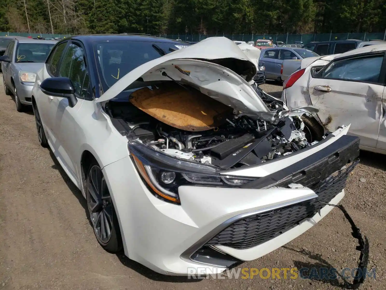 1 Photograph of a damaged car JTNA4RBE7L3076741 TOYOTA COROLLA 2020