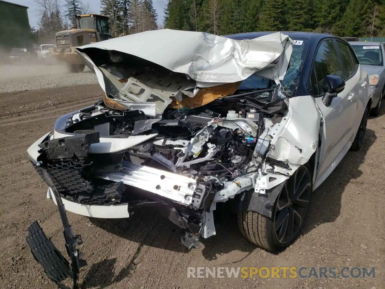 2 Photograph of a damaged car JTNA4RBE7L3076741 TOYOTA COROLLA 2020